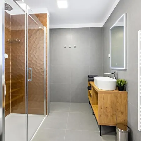 Luxury Two-Floor Apartment With Private Heated Pool, Garden And Sea View 1 Primošten